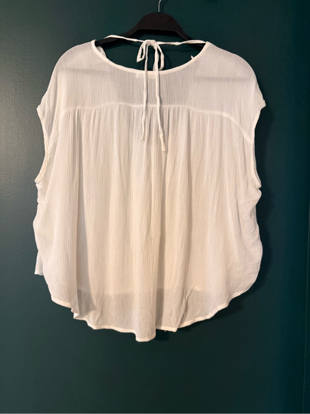 Cotton Candy White Tie-Back Sleeveless Gauze Top